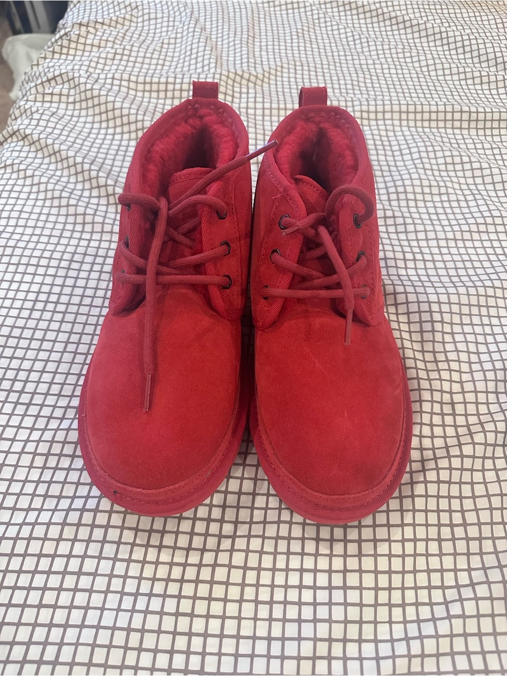 Ugg Red Suede Lace-Up Casual Shoes